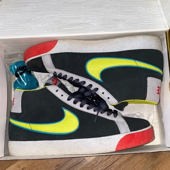 2008 Nike SB Blazer Pacman Black Bright Cactus - Picture 11 of 13